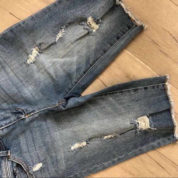 Distressed Denim Bermuda Skimmer Shorts NWOT - Picture 9 of 11
